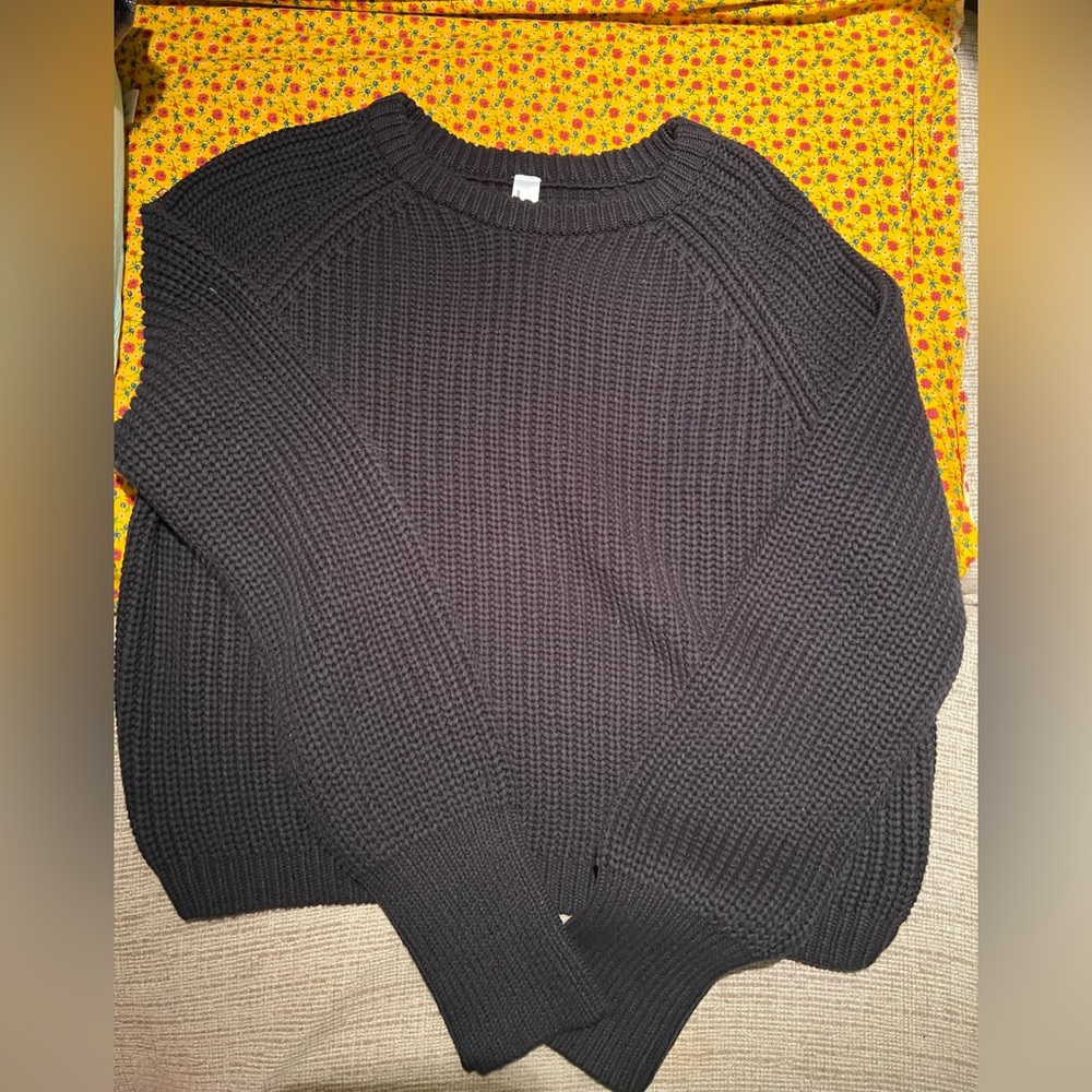 NWOT American Apparel black knit crop sweater
